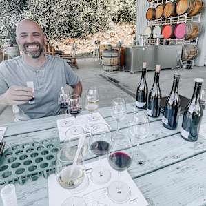 Glamp at a winery and vineyard