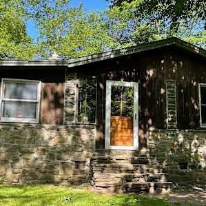 Pocono Cabin With No Name