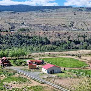 Tiny House Farm Stay
