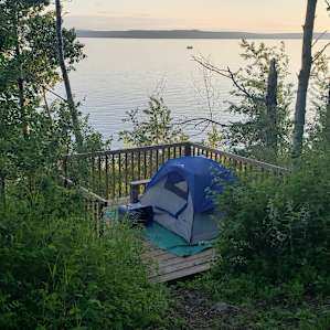 Lake Front Paradise