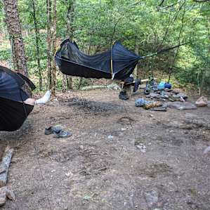 Hillbilly Hippie Hideaway