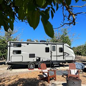 Secluded Walnut Grove for RV