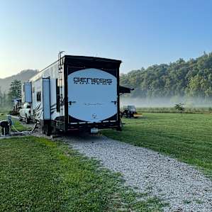 Pine Tree RV Park