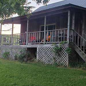 RusticAppalachian Cabin on BeefFarm