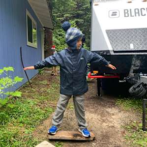 Blue House Camping