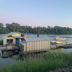 Lewis/Columbia River confluence