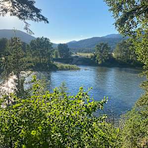 Rivers Edge Retreat