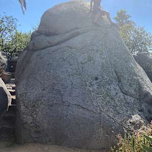 the giant boulders are great