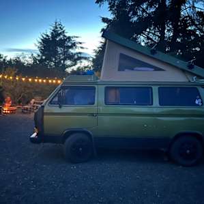 Camp Oluby