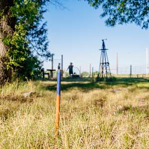 Hilltop horseshoes