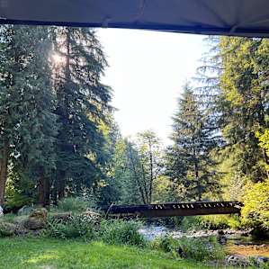 Creekside Retreat near Mt Hood