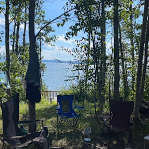 Lake Front Paradise