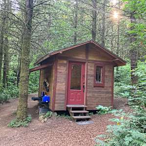 Four Directions Retreat Tiny Cabin