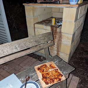 Pizza oven