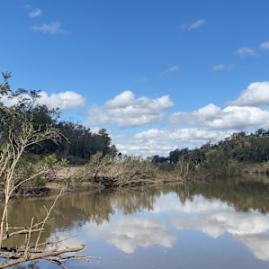 Weefarm Brisbane River Camping