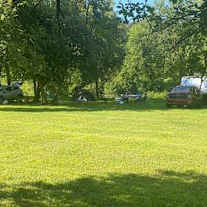 Riverside Tent & RV Sites