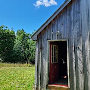 Graham Cracker Cabin