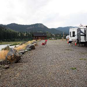 Scenic Riverside RV Outpost