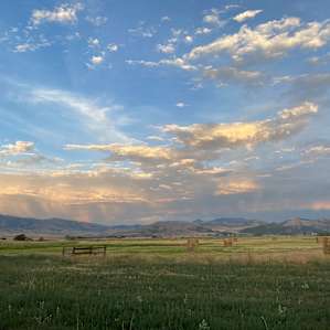 Meadow Springs Tipi and Campsite