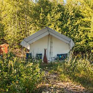 Rustic Glamping in East Jordan