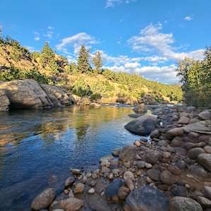 Cottonwood Shaded RV Spot