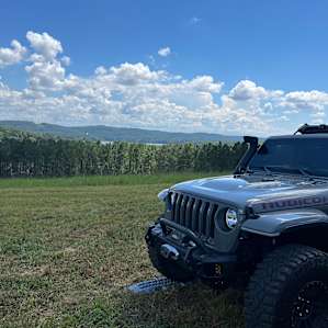 Eads Bluff Farm