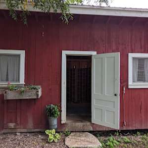 Shady Grove Getaway