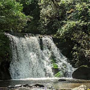 This waterfall is less then 20 mins away.