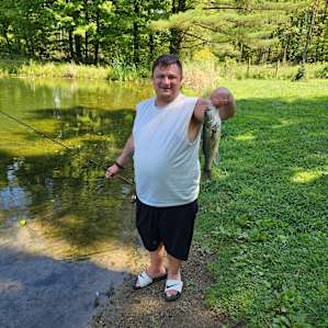 Songbird Suite on Large Pond