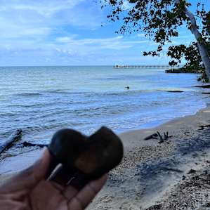 We found a heart rock 💙