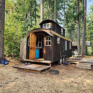Minglewood Tiny Home and camping