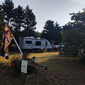 Fools Grove Automobile/Trailer Site