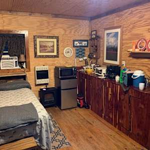 Rosewood Rendezvous Tiny Cabin