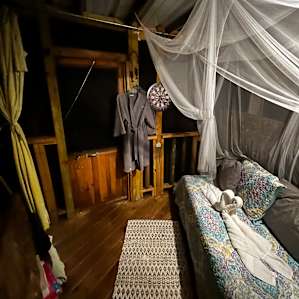 Dreamer's Escape Treehouse