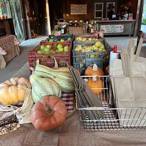 See Canyon Fruit Ranch