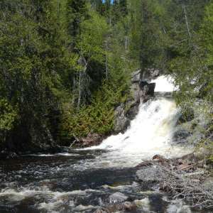 Rainbow Falls Provincial Park