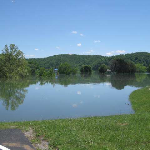 Escape To Kentucky’s Hidden Gem: Smith Ridge Campground On Green River Lake