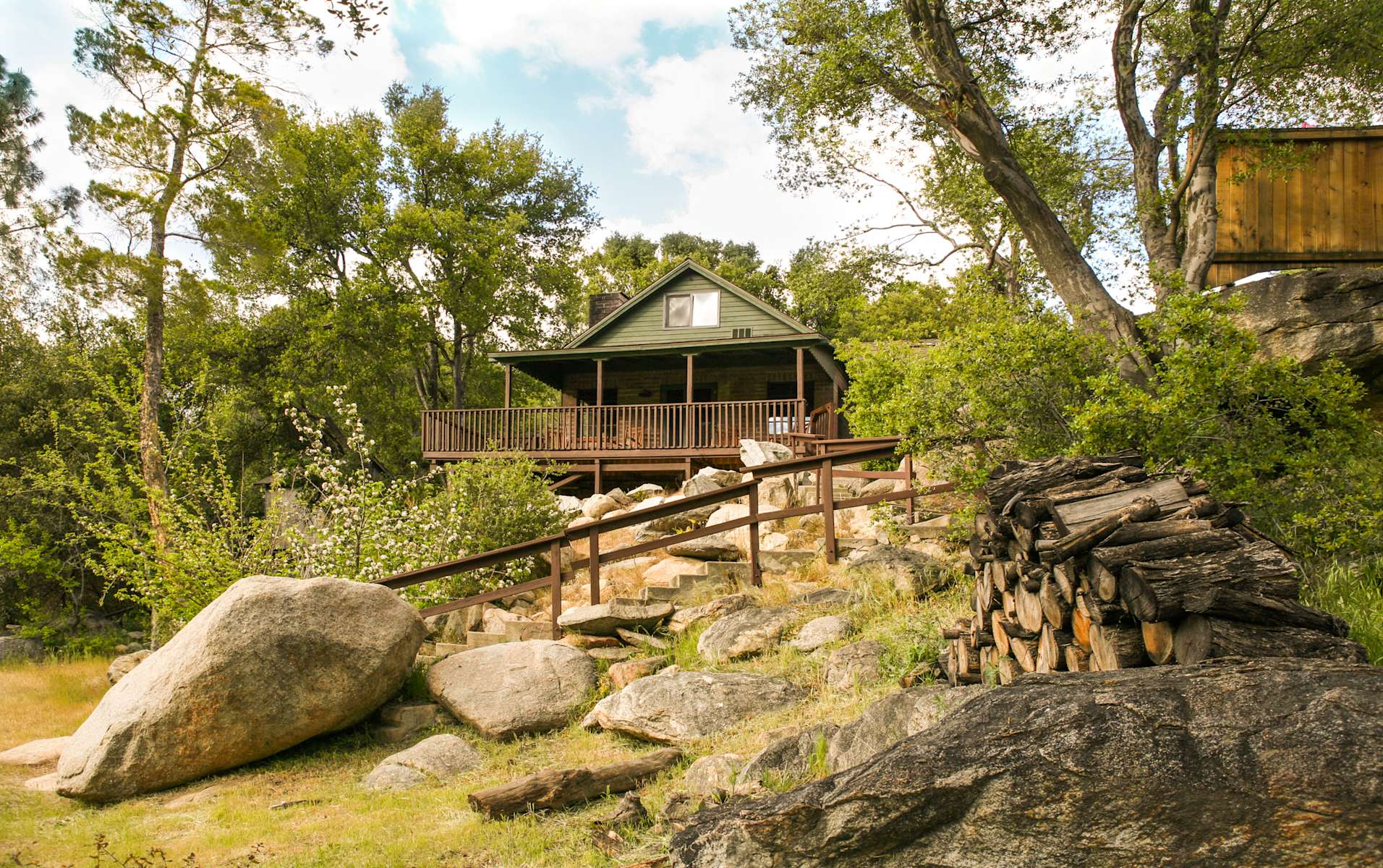 River Willow Cabin On Kern River The River Willow Cabin Ca 1 Hipcamper Review And 25 Photos