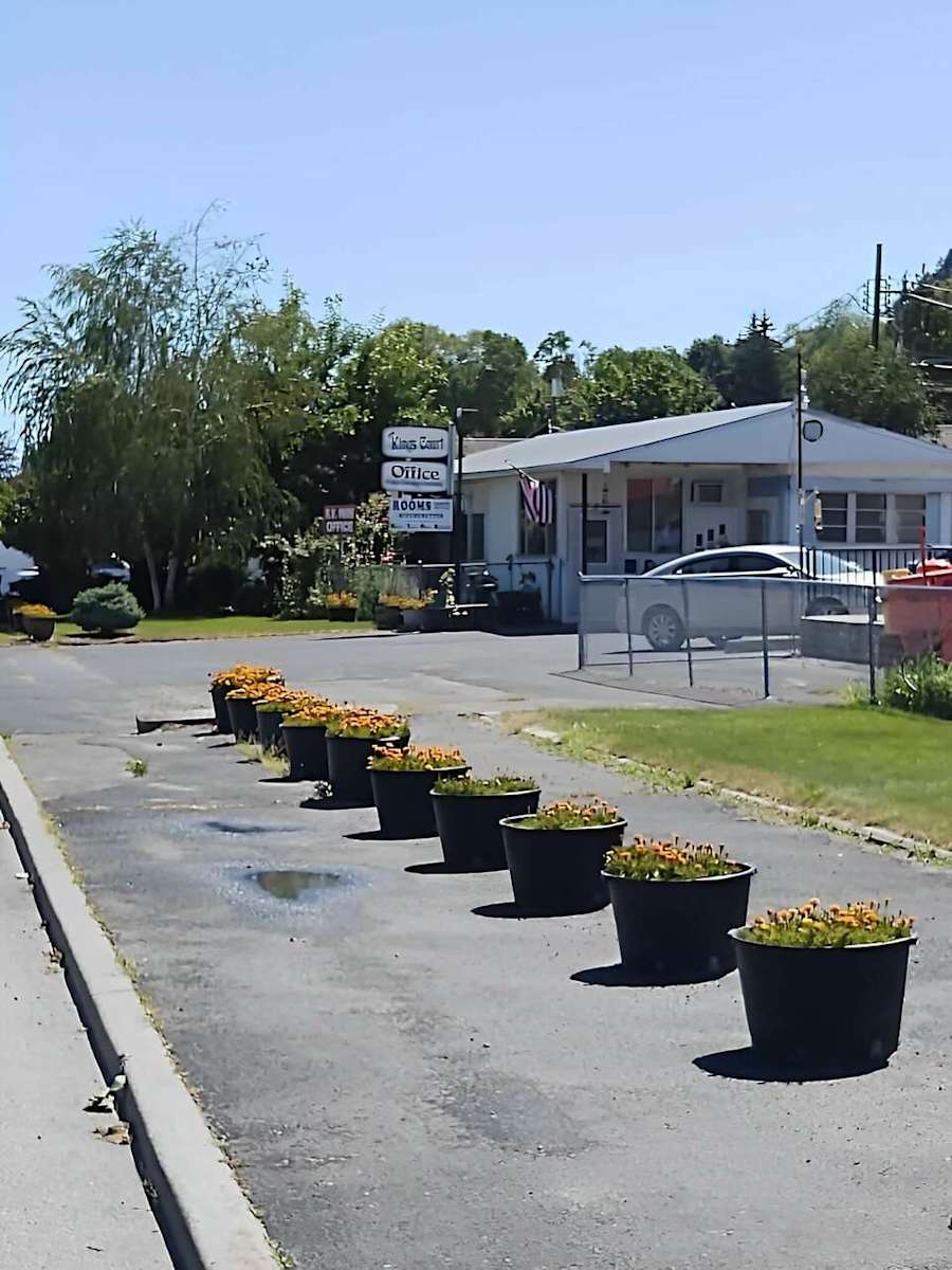 Kings Court RV Park Hipcamp in Grand Coulee Washington