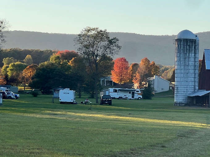 Lazy A Campground - Photo 2
