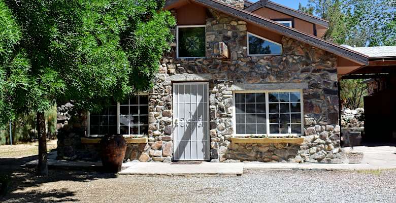 2 Bedroom Stone Cabin Camping