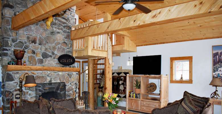 2 Bedroom Stone Cabin Camping