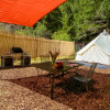 Redwoods Glamping: Orchard site