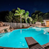 🌴 Gilbert RV w/hookups + pool/spa!