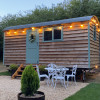 Cedars Shepherds Hut