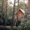 Peregrine - Hand Built Treehouse