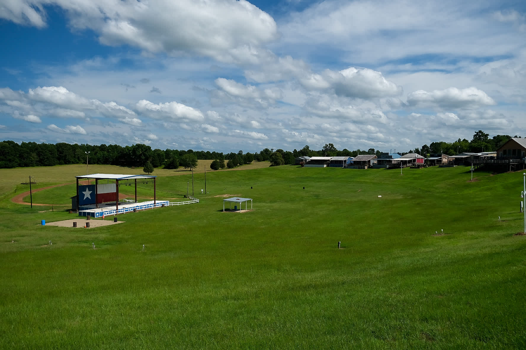 Yellow Rose Canyon Hipcamp in Mount Enterprise, Texas