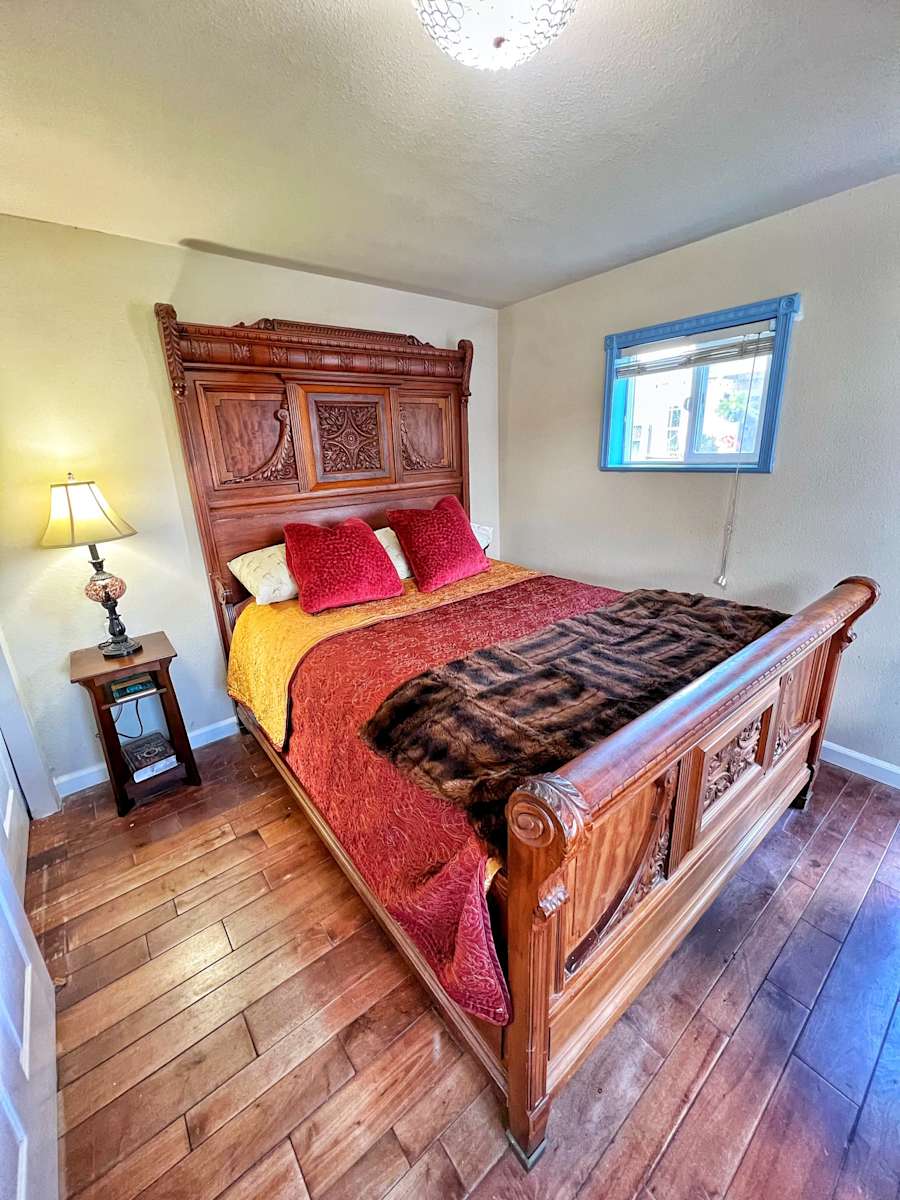 Sherwood Cottage RoyalT Ranch Hipcamp in Gilroy, California