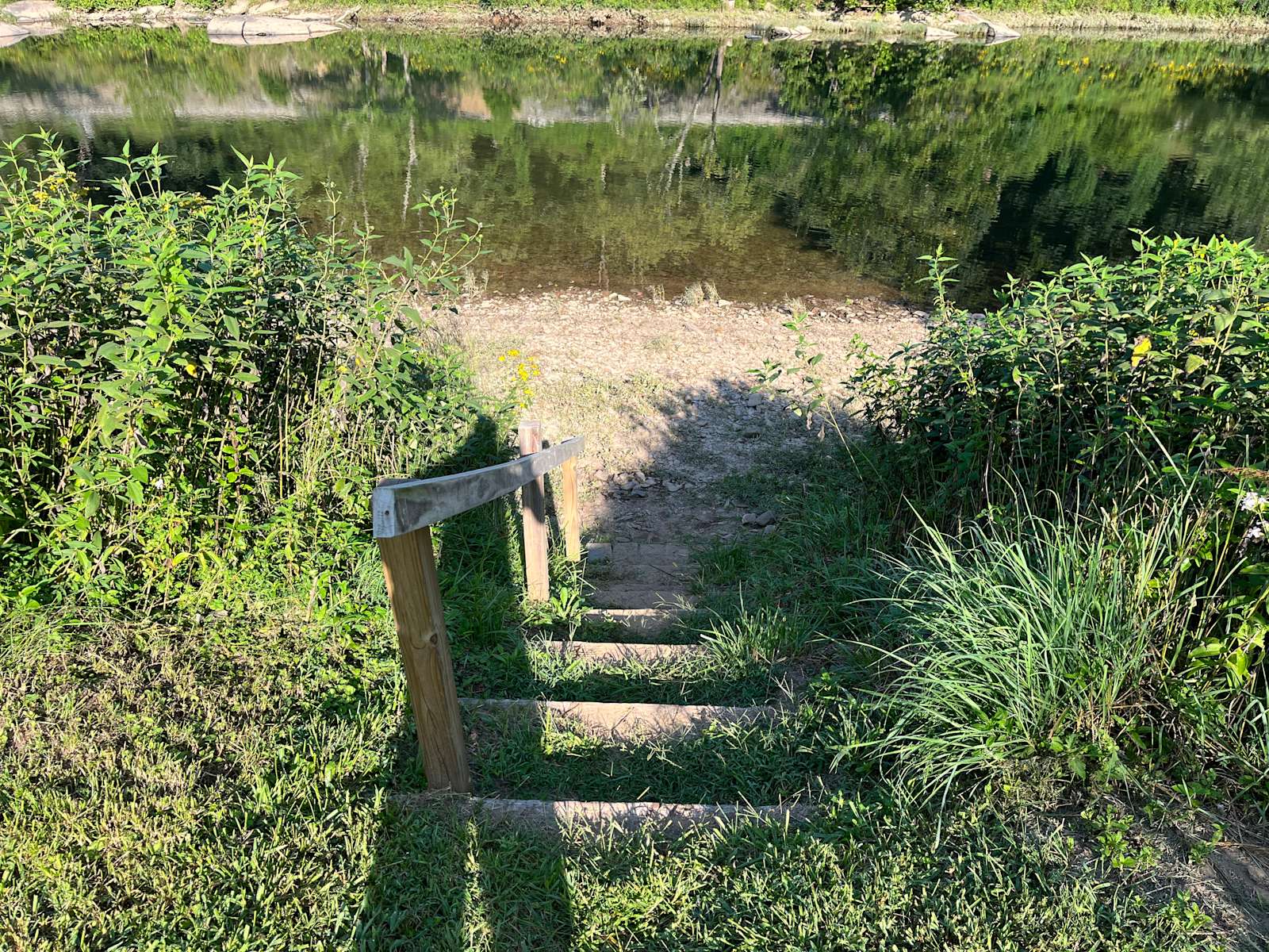 Riverfront In Ronceverte Hipcamp in , West Virginia