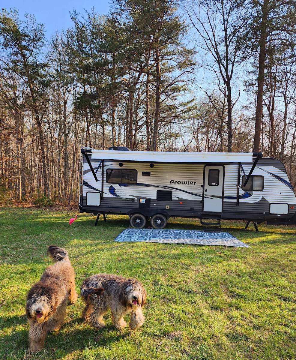 The Harrican RV/Camper Hipcamp in Somerset, Kentucky